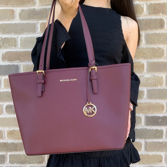 Gaby’sBags💕👜👜 Michael kors carryall tote - Picture 4 of 8